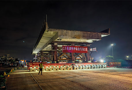 广东首次！永捷装备完成广珠段改扩建项目跨线桥SPMT两跨整体拆除